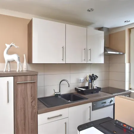 Forest-fringed Comfort, Cleaning Included Ferienhaus *